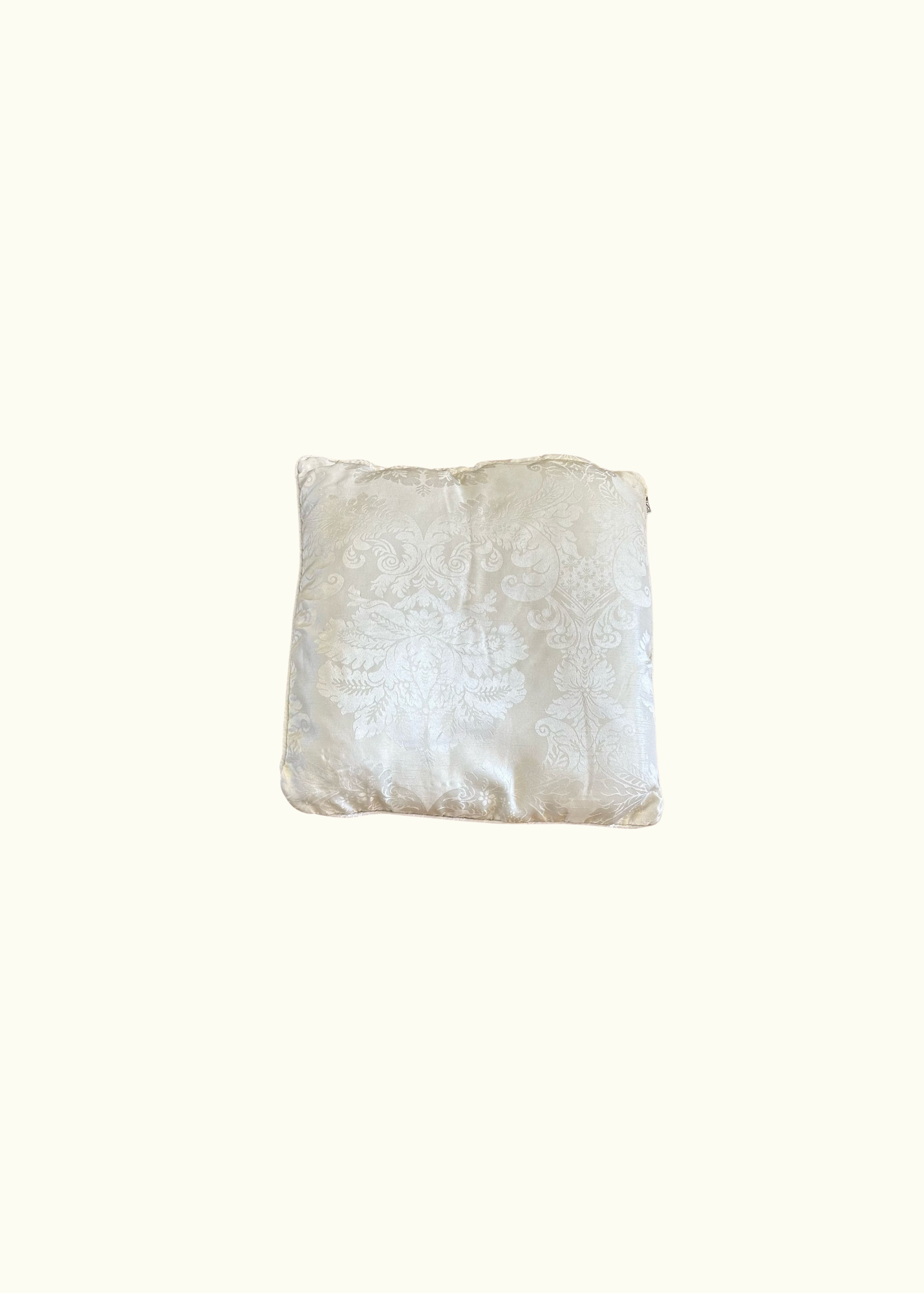White flat pillow