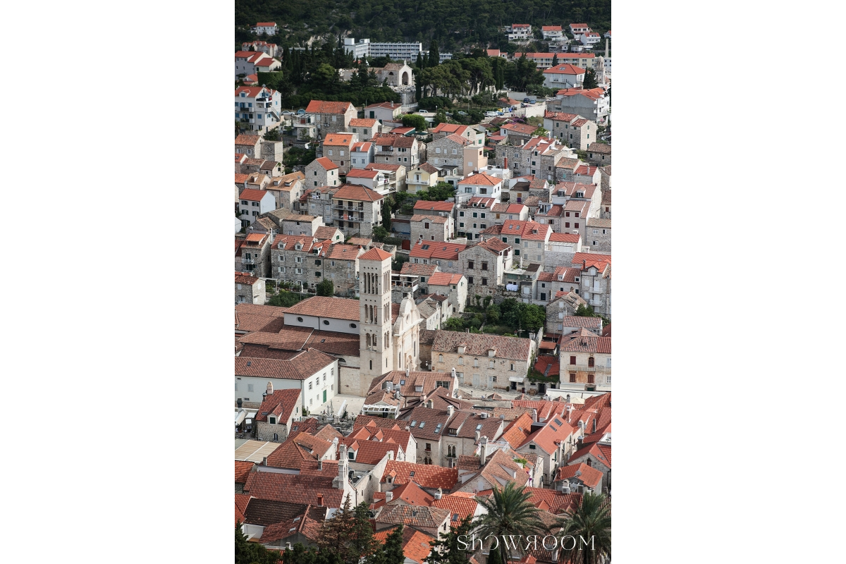 Traditional Croatian wedding - enchanting Hvar