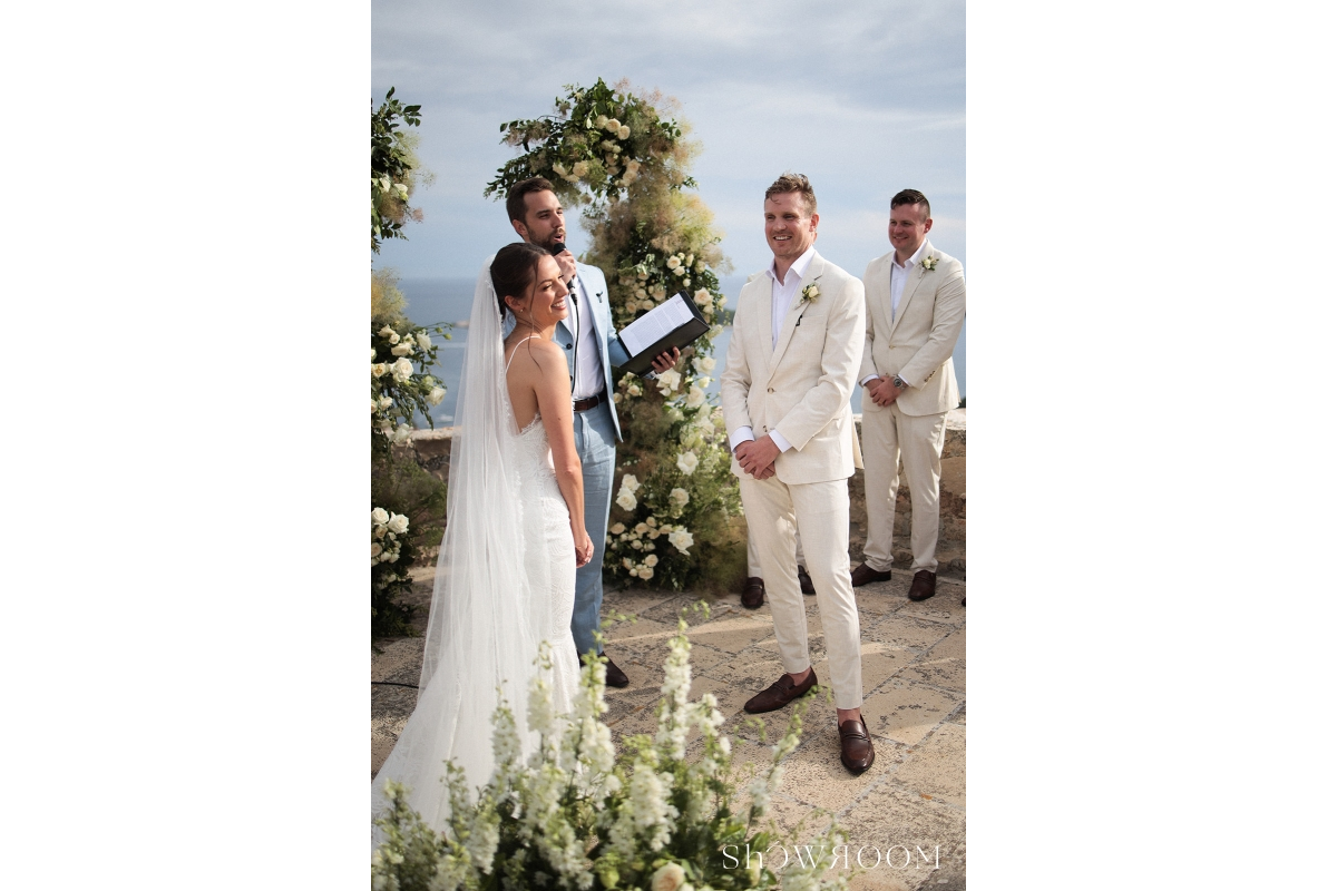 Traditional Croatian wedding - enchanting Hvar